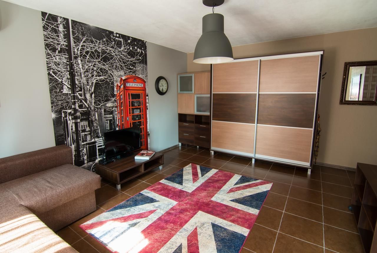 Апартаменты Dragomir Apartments Черкассы-15