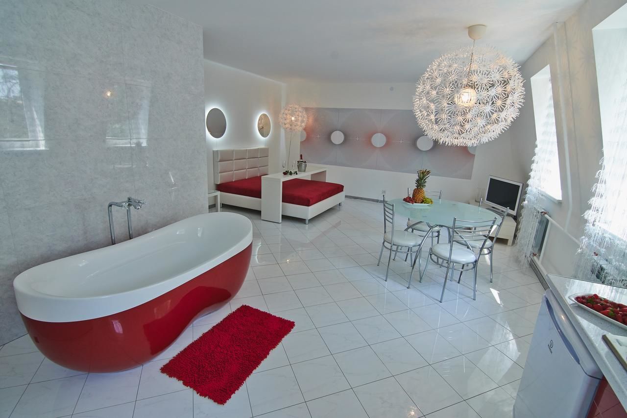 Апартаменты Dragomir Apartments Черкассы-22